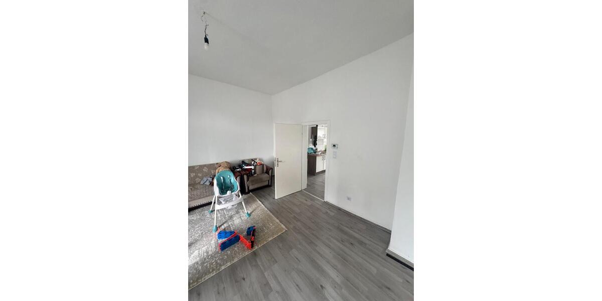 Etagenwohnung Gelsenkirchen Gelsenkirchen-Mitte - 3.5 Zimmer, 74 m&sup2;, 650&euro; | Angebot:27543150