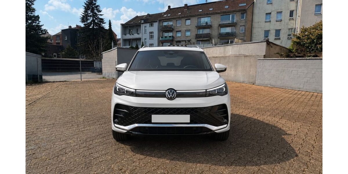 VW Tiguan 49.300 km 37.900 &euro; Duisburg 47137