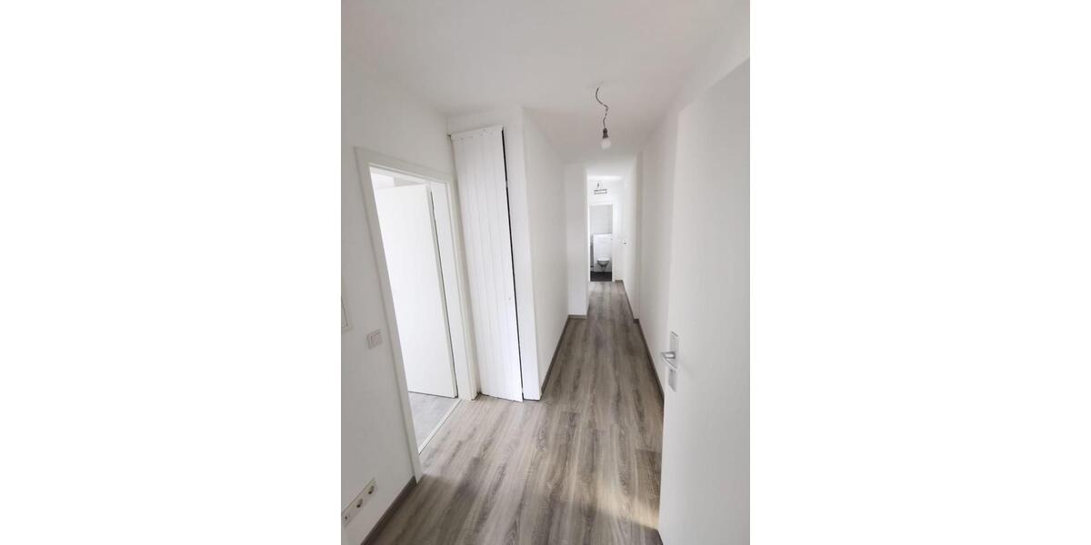 Etagenwohnung Wuppertal Gemarkung Elberfeld - 4 Zimmer, 86 m&sup2;, 850&euro; | Angebot:27540244