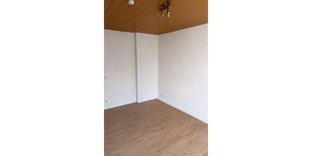 Etagenwohnung Duisburg Duisburg-Mitte - 3.5 Zimmer, 90 m&sup2;, 950&euro; | Angebot:25792066