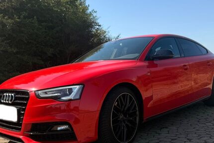 Audi A5 125.000 km 17.900 &euro; Neuss 41472