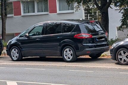 Ford S-Max 199.700 km 7.300 &euro; Wuppertal 42117
