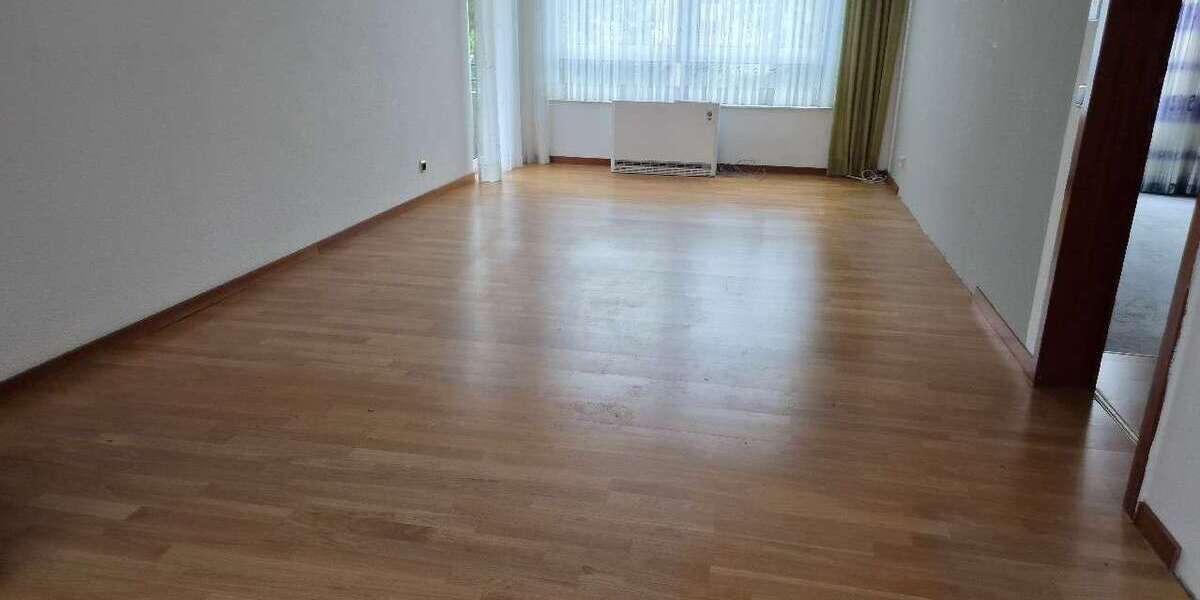 Etagenwohnung Essen Stadtbezirk VII - 4 Zimmer, 90 m&sup2;, 160.000&euro; | Angebot:27180086