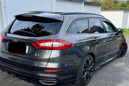 Ford Mondeo 153.000 km 10.500 &euro; remscheid 42897