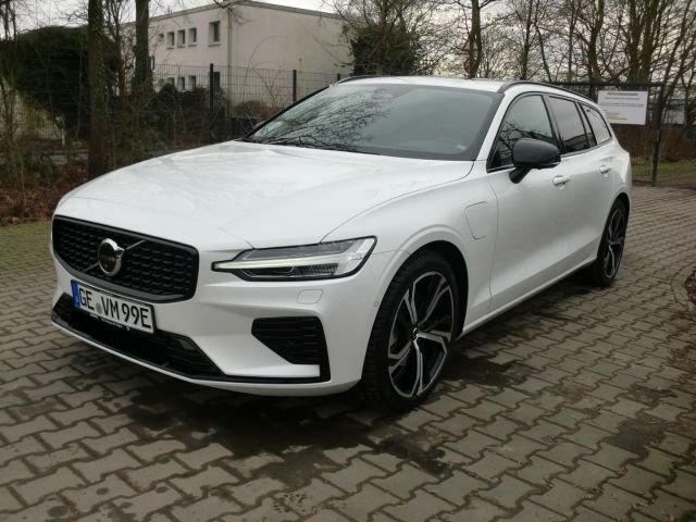 Volvo V60 25.500 km 56.880 &euro; Gelsenkirchen 45891