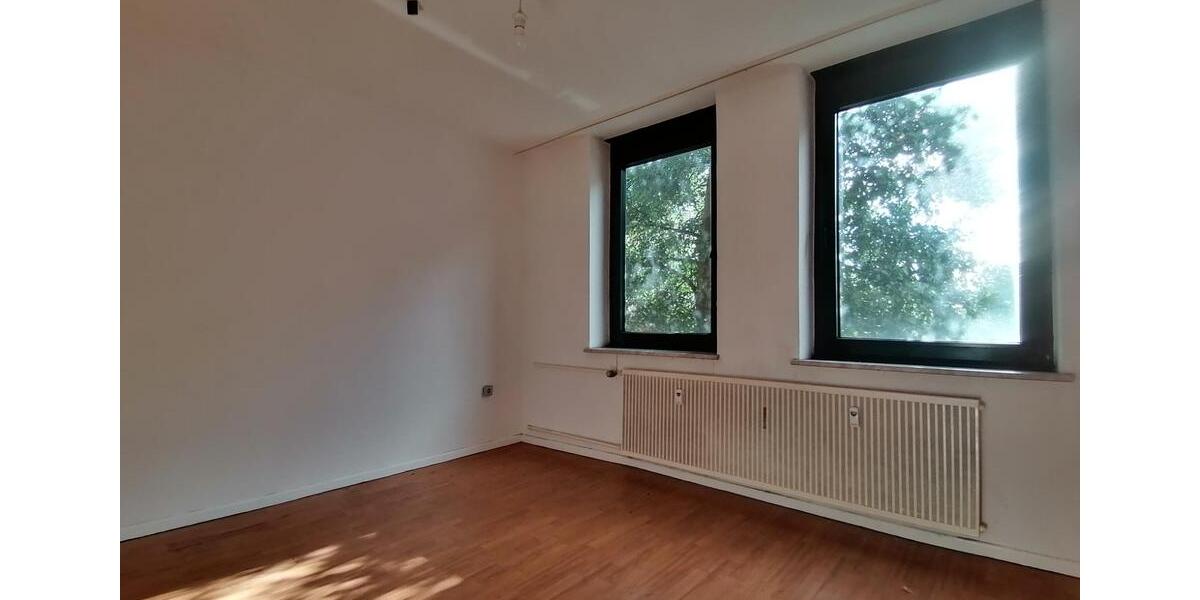 Etagenwohnung Duisburg Hamborn - 4 Zimmer, 82 m&sup2;, 540&euro; | Angebot:25840859