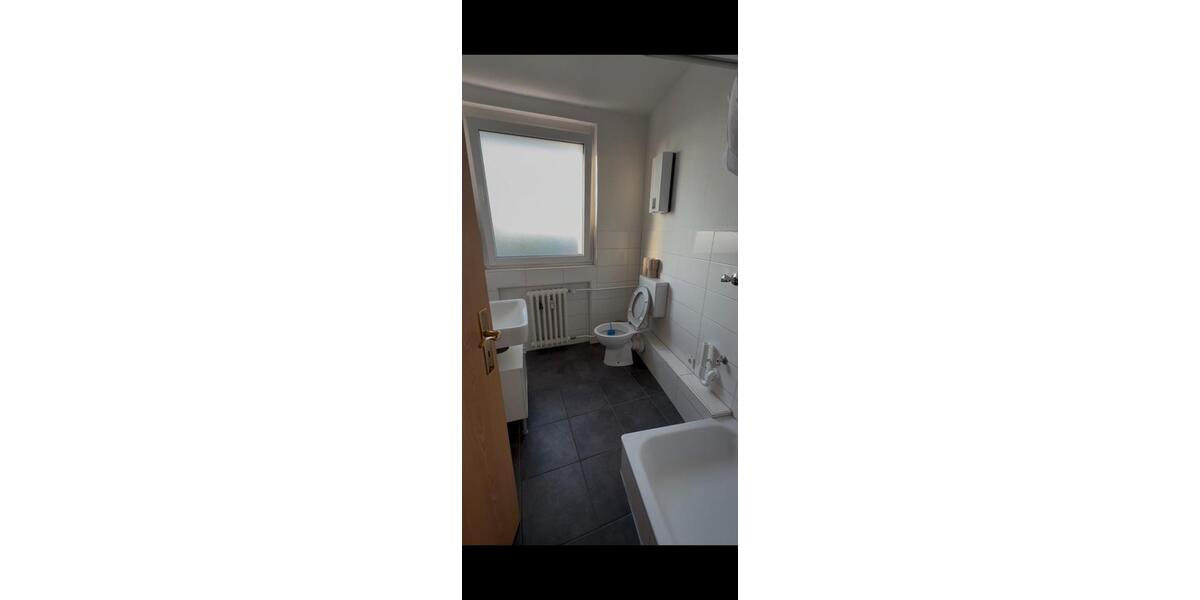 Etagenwohnung Duisburg Duisburg-Mitte - 2 Zimmer, 63 m&sup2;, 823&euro; | Angebot:27582540