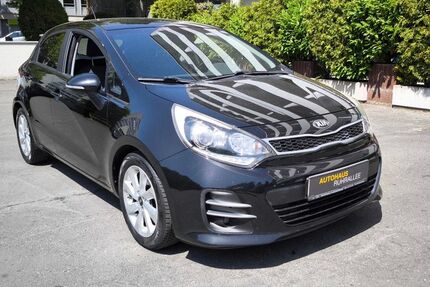 Kia Rio 120.000 km 7.490 &euro; Essen 45138