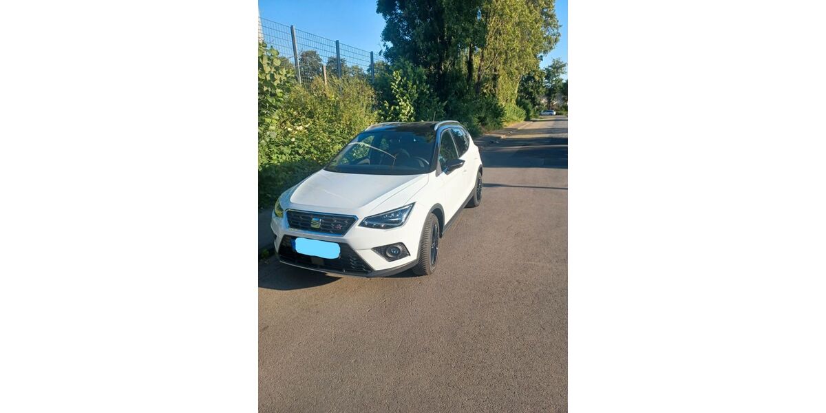 Seat Arona 13.000 km 17.990 &euro; Duisburg 47119