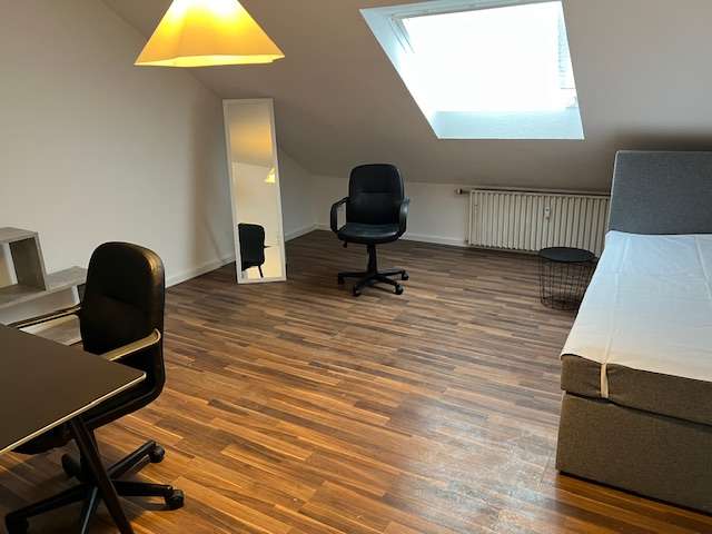 Zimmer Solingen Bech - 1 Zimmer, 580&euro; | Angebot:27496842