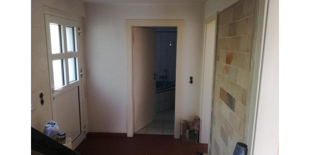 Einfamilienhaus Essen Stadtbezirk IX - 3 Zimmer, 118 m&sup2;, 1.250&euro; | Angebot:25821148