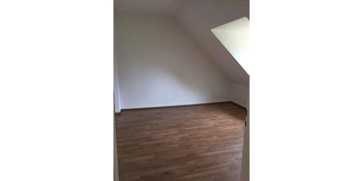 Dachgeschoßwohnung Bochum Bochum-Ost - 3 Zimmer, 59 m&sup2;, 525&euro; | Angebot:27566230
