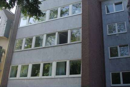 Wohnung Neuss - 3 Zimmer, 82 m&sup2;, 820&euro; | Angebot:27522084