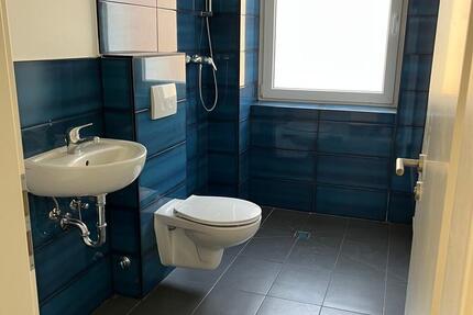 Wohnung Gelsenkirchen Gelsenkirchen-Mitte - 2 Zimmer, 65 m&sup2;, 600&euro; | Angebot:25918612