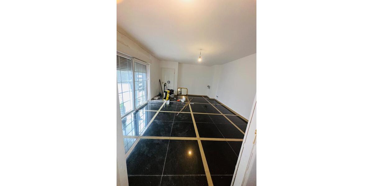 Etagenwohnung Herten - 5 Zimmer, 150 m&sup2;, 1.500&euro; | Angebot:27572266