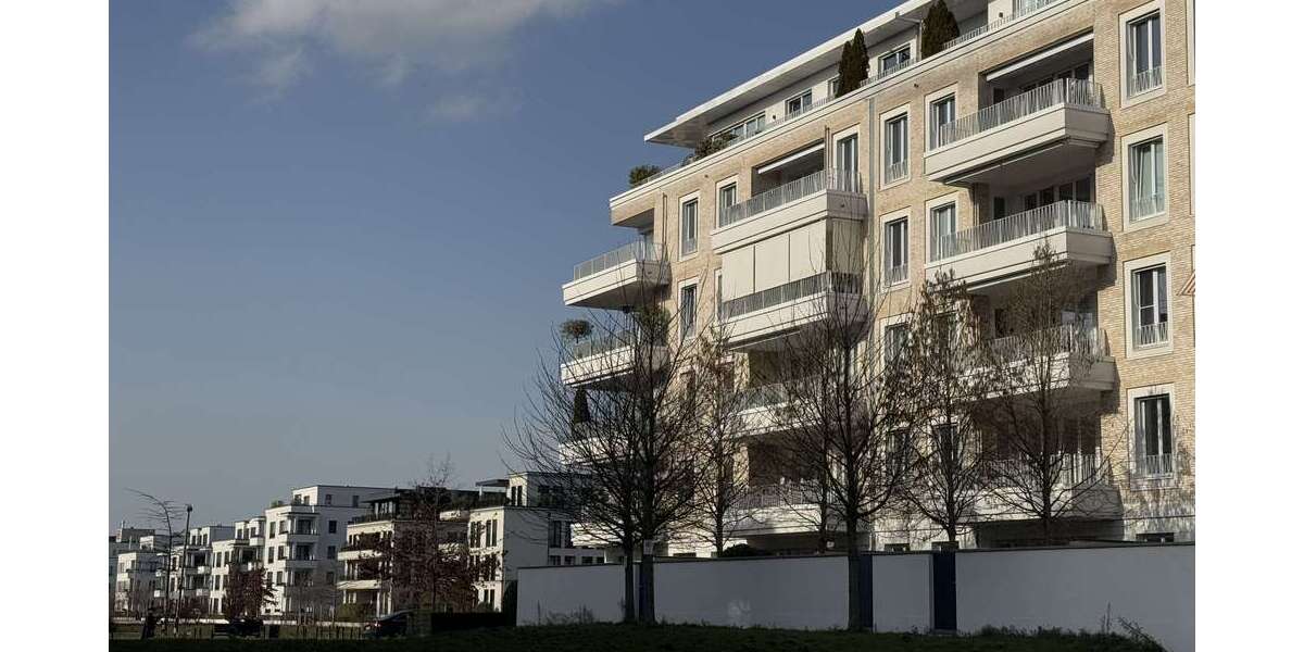 Etagenwohnung Düsseldorf Oberkassel - 4 Zimmer, 131 m&sup2;, 2.882&euro; | Angebot:25945759