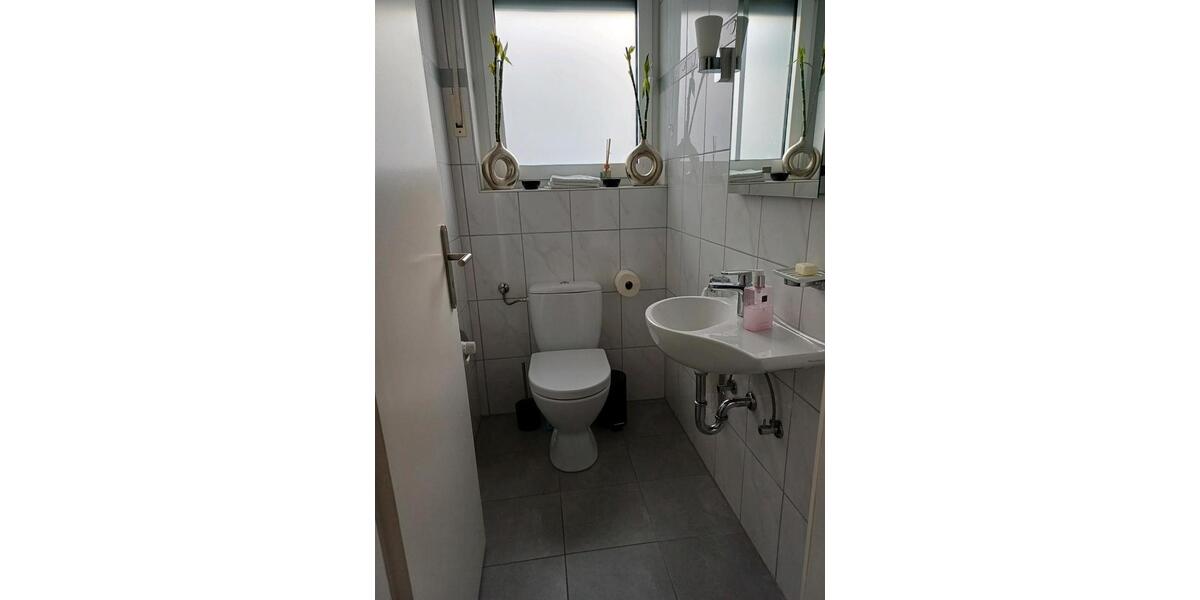 Doppelhaushälfte Duisburg Rheinhausen - 4 Zimmer, 140 m&sup2;, 490.000&euro; | Angebot:27457364