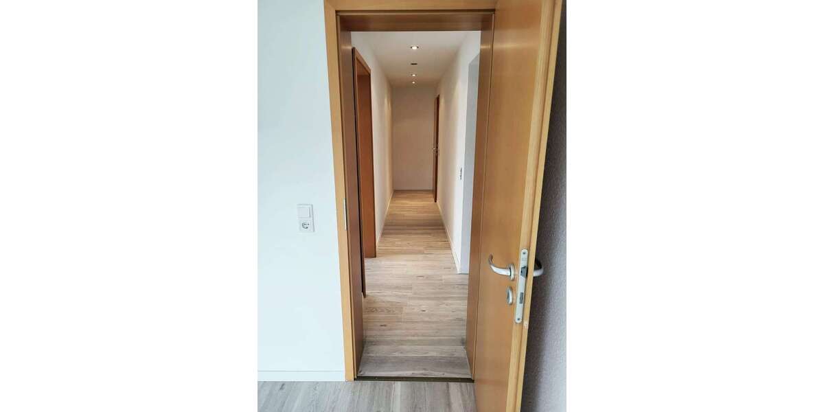 Etagenwohnung Wuppertal Barmen - 3 Zimmer, 61 m&sup2;, 750&euro; | Angebot:27552696