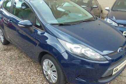Ford Fiesta 69.500 km 3.499 &euro; Duisburg 47249