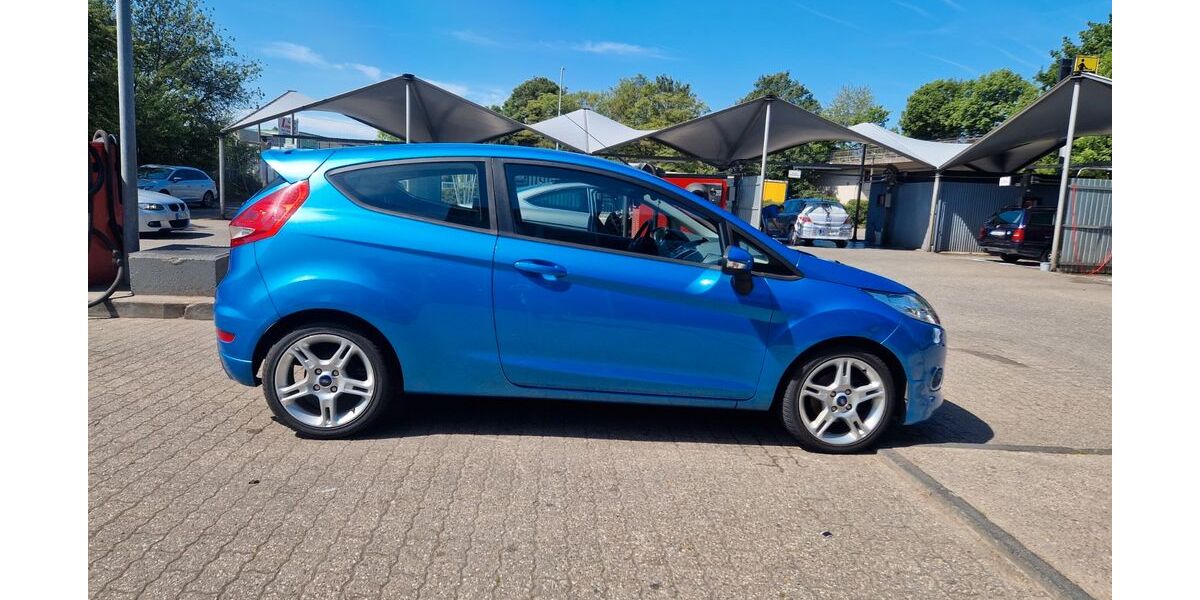 Ford Fiesta 155.000 km 2.500 &euro; Duisburg 47198