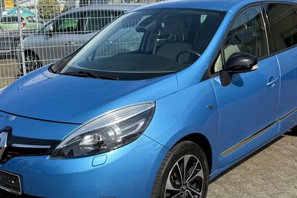 Renault Scenic 111.700 km 9.990 &euro; Neuss-Norf 41469