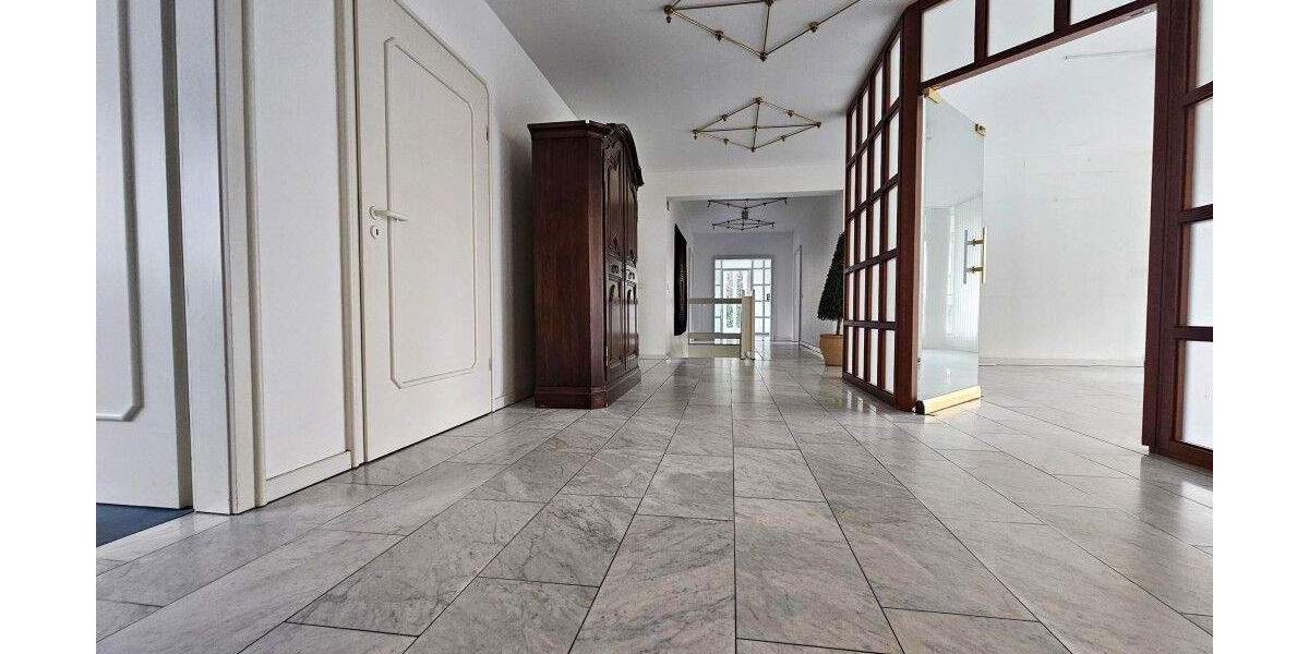 Gewerbeobjekt Solingen Ohligs-Aufderhöhe - 1 Zimmer, 358 m&sup2;, 3.222&euro; | Angebot:25802094