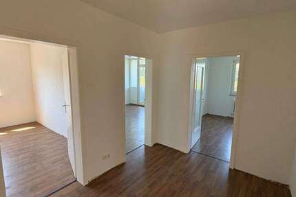 Wohnung Velbert Birth - 2 Zimmer, 63 m&sup2;, 479&euro; | Angebot:27225100