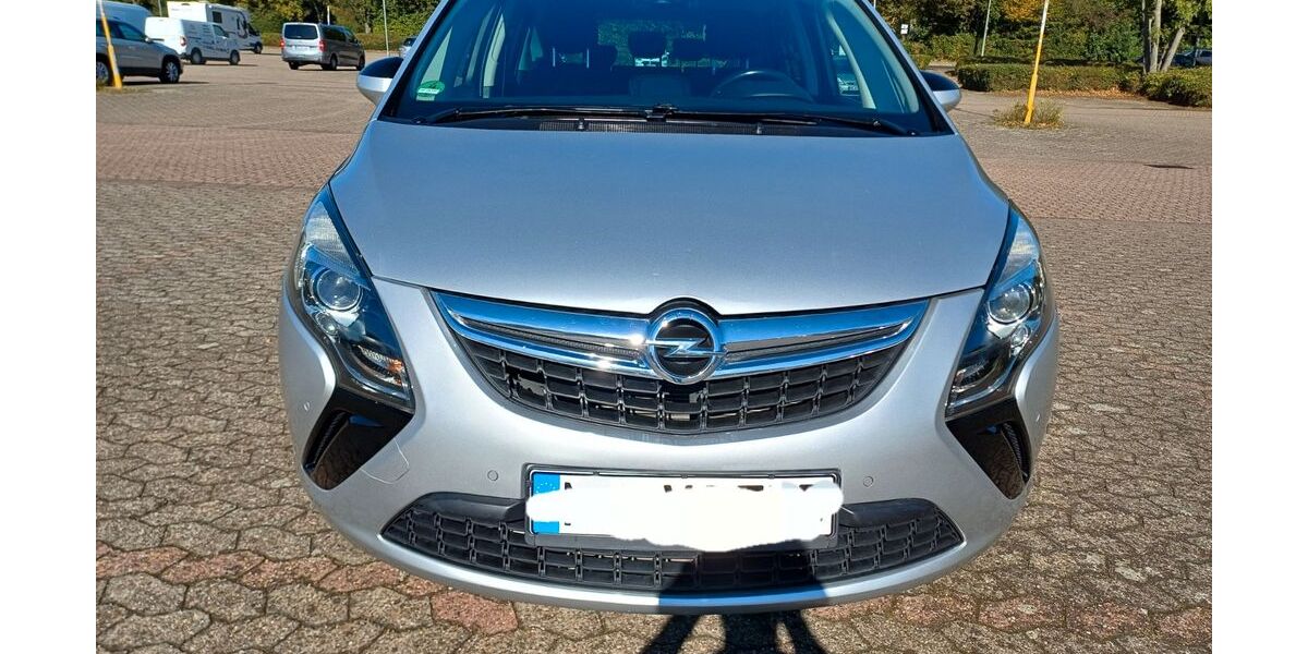 Opel Zafira 156.000 km 7.600 &euro; Neuss 41466