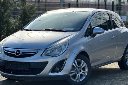 Opel Corsa 165.082 km 2.490 &euro; Düsseldorf 40235