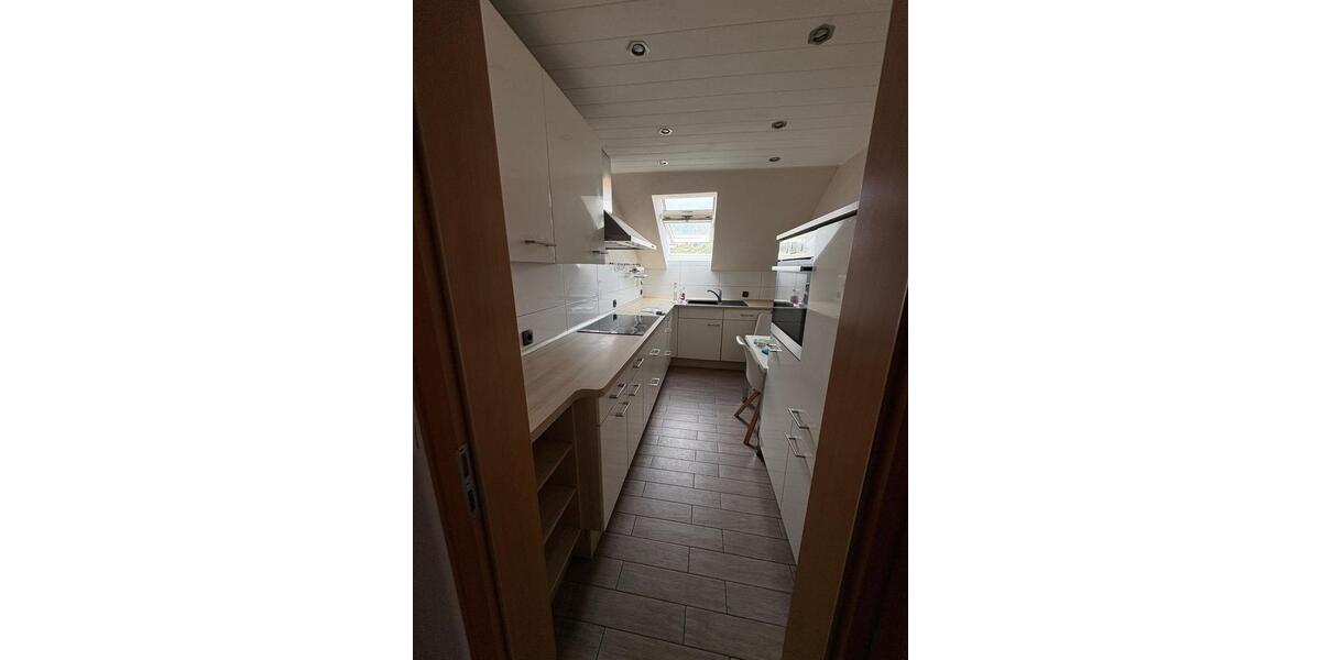 Dachgeschoßwohnung Hagen Hagen-Nord - 5 Zimmer, 120 m&sup2;, 850&euro; | Angebot:25146288