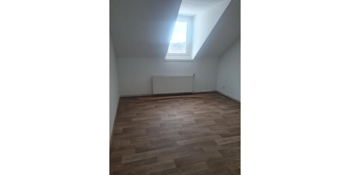 Etagenwohnung Remscheid Remscheid-Süd - 3 Zimmer, 83 m&sup2;, 550&euro; | Angebot:24369146