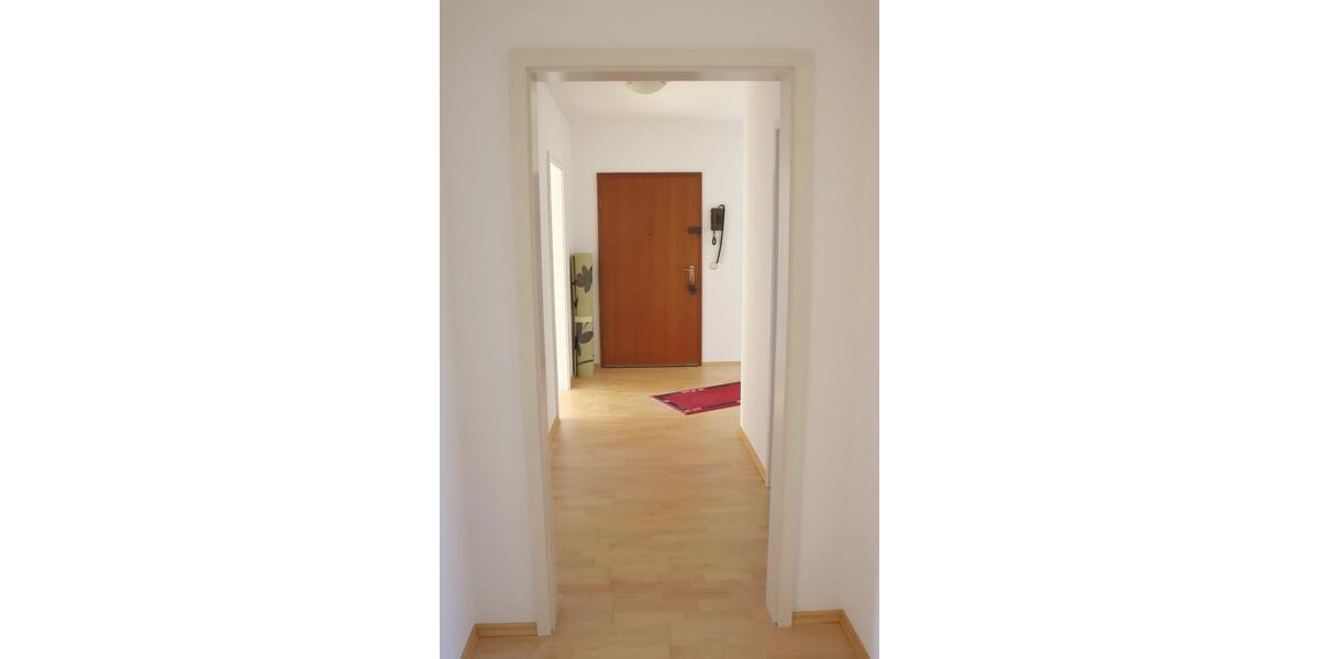 Etagenwohnung Solingen Burg - 3 Zimmer, 81 m&sup2;, 728&euro; | Angebot:27553994