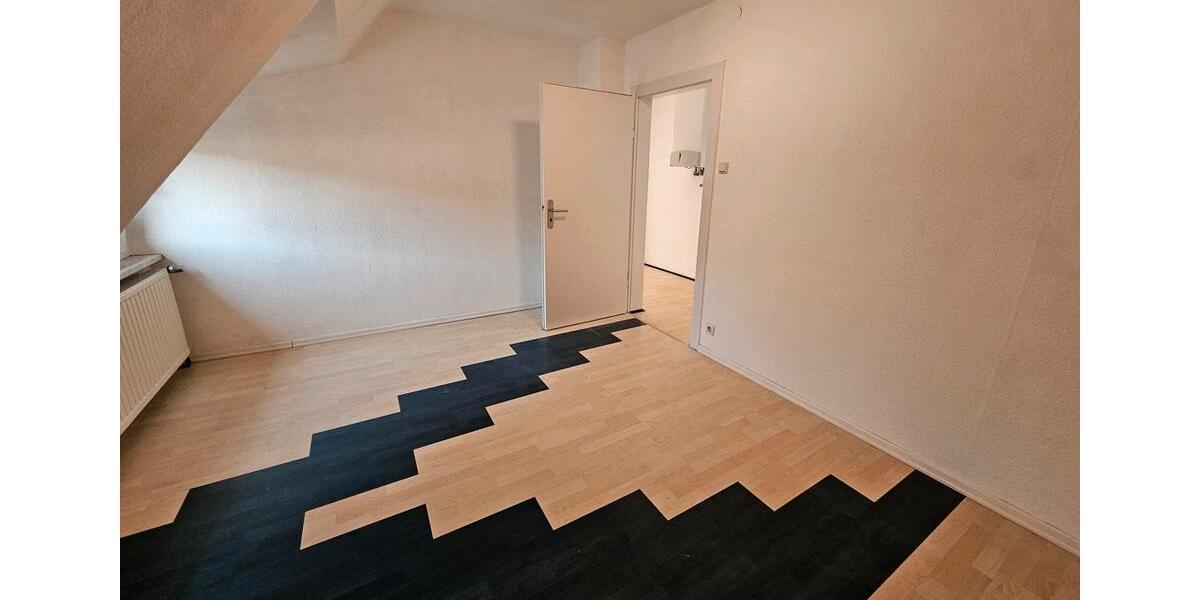 Dachgeschoßwohnung Gelsenkirchen Gelsenkirchen-Nord - 2 Zimmer, 45 m&sup2;, 380&euro; | Angebot:25947634