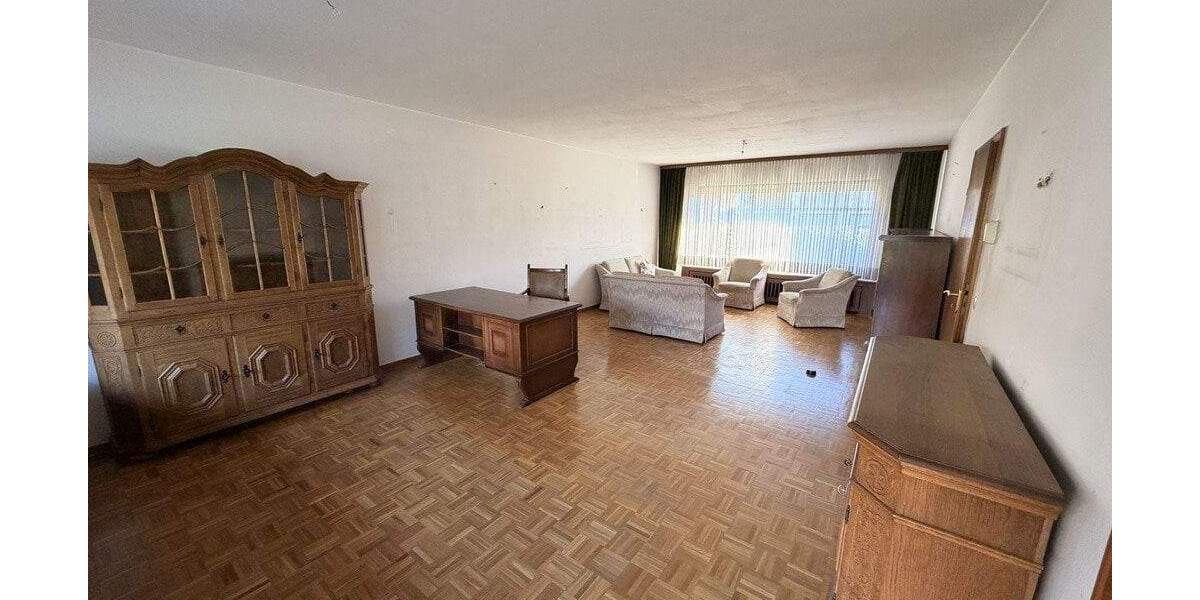 Reihenmittelhaus Meerbusch Lank-Latum - 5 Zimmer, 130 m&sup2;, 550.000&euro; | Angebot:25779530