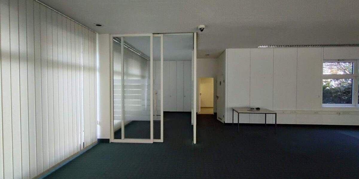 Gewerbeobjekt Remscheid Nord - 5 Zimmer, 257 m&sup2;, 2.190&euro; | Angebot:25796039