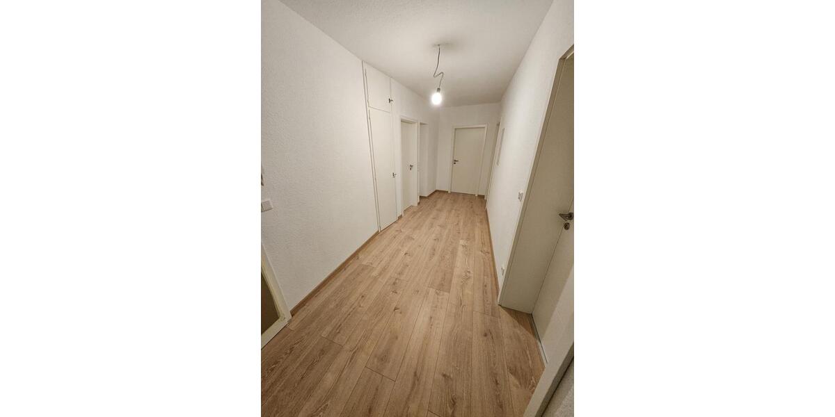 Etagenwohnung Ratingen - 2 Zimmer, 68 m&sup2;, 1.060&euro; | Angebot:27572215