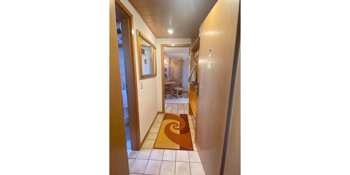 Etagenwohnung Essen Stadtbezirk III - 1 Zimmer, 45 m&sup2;, 650&euro; | Angebot:27533578