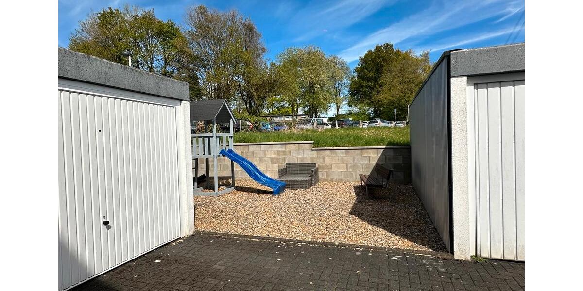 Dachgeschoßwohnung Solingen Burg - 4 Zimmer, 134 m&sup2;, 390.000&euro; | Angebot:27059303