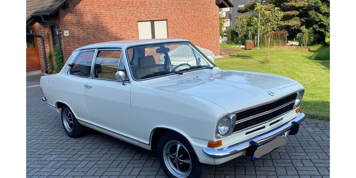 Opel Kadett 87.000 km 7.700 &euro; Wuppertal 42111