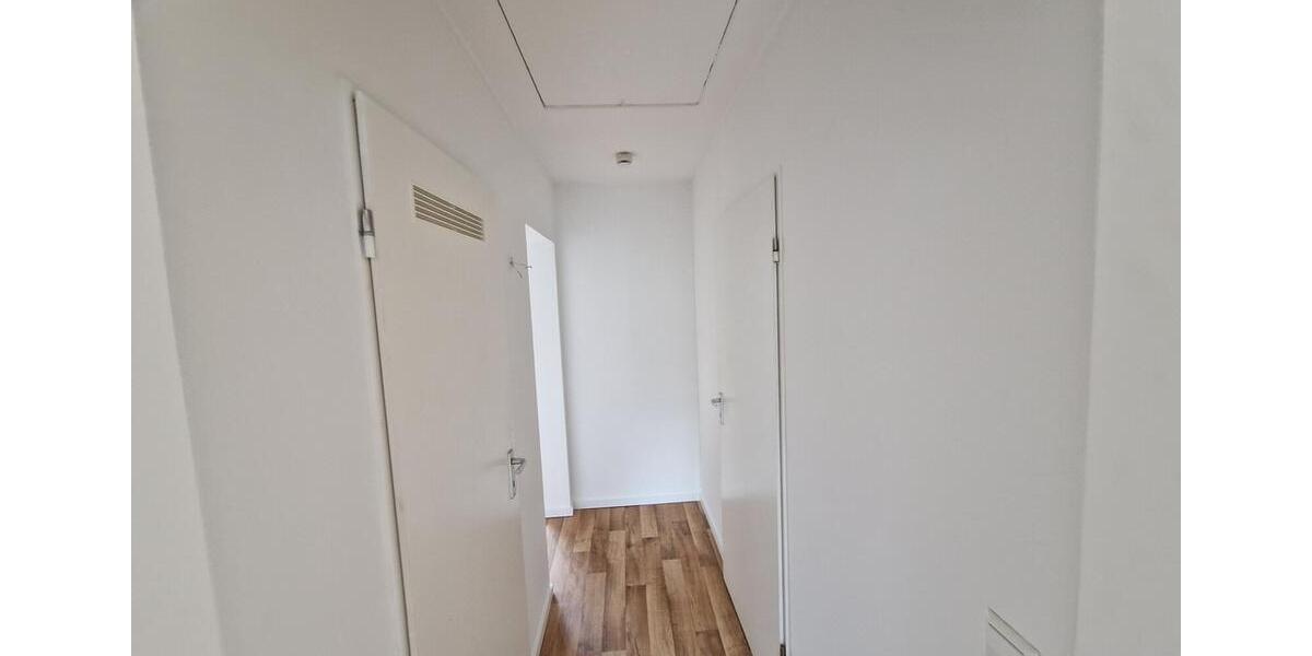 Etagenwohnung Duisburg Mittelmeiderich - 2.5 Zimmer, 56 m&sup2;, 341&euro; | Angebot:25646831