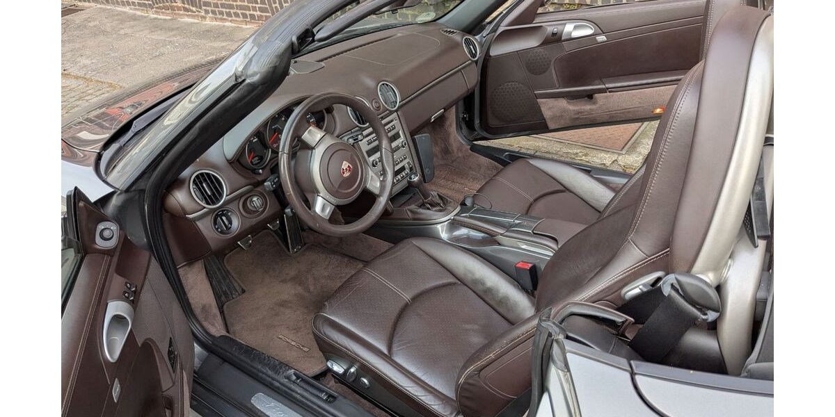 Porsche Boxster 64.000 km 26.888 &euro; Solingen 42655