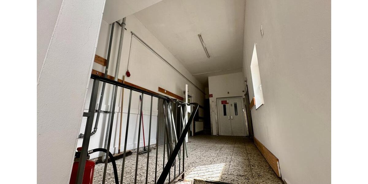 Gewerbeobjekt Essen Stadtbezirk VIII - 4.650&euro; | Angebot:25858219