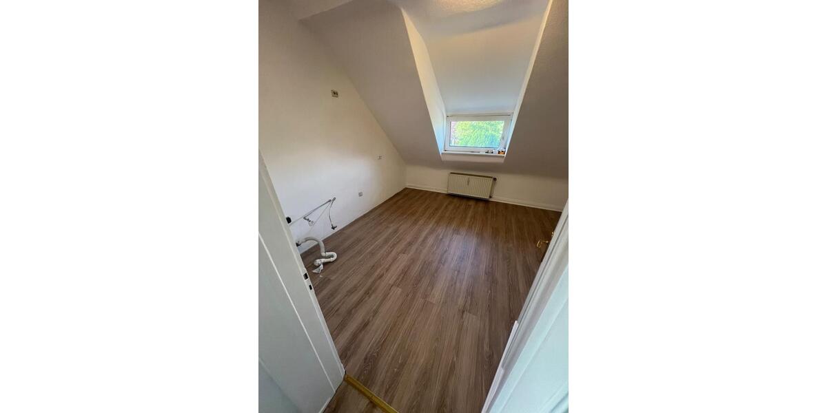Etagenwohnung Duisburg Essenberg - 2 Zimmer, 62 m&sup2;, 840&euro; | Angebot:27549542