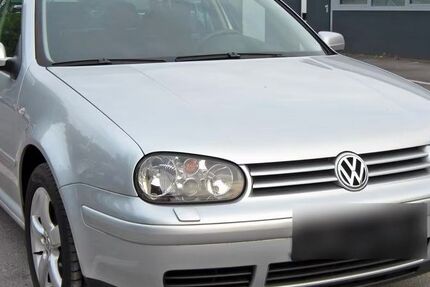 VW Golf 220.000 km 1.000 &euro; Essen 45279