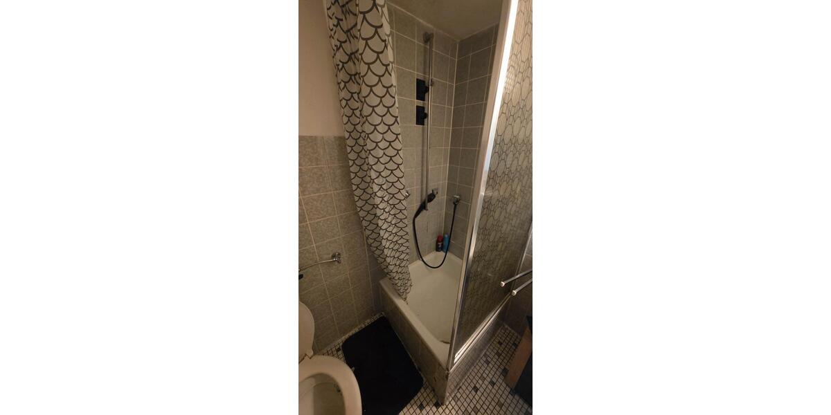 Etagenwohnung Wuppertal Cronenberg - 1 Zimmer, 22 m&sup2;, 275&euro; | Angebot:25992968