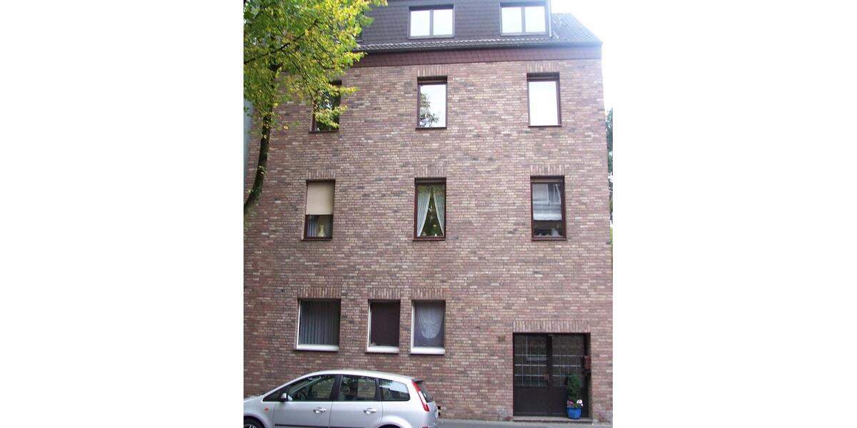 Dachgeschoßwohnung Duisburg Mittelmeiderich - 2.5 Zimmer, 70 m&sup2;, 585&euro; | Angebot:27568653