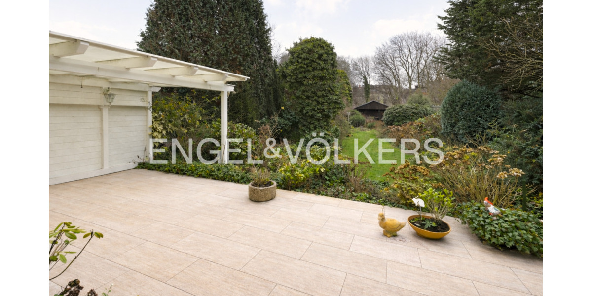 Doppelhaushälfte Hilden - 8 Zimmer, 292 m&sup2;, 795.000&euro; | Angebot:25730522