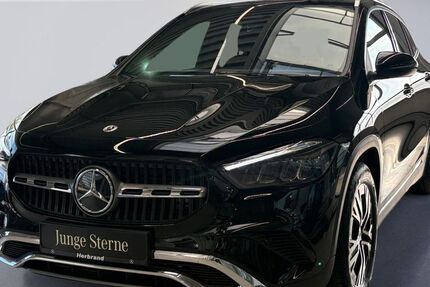 Mercedes-Benz GLA 200 5.533 km 35.950 &euro; Neuss 41464