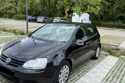 VW Golf 247.400 km 2.490 &euro; Velbert 42553