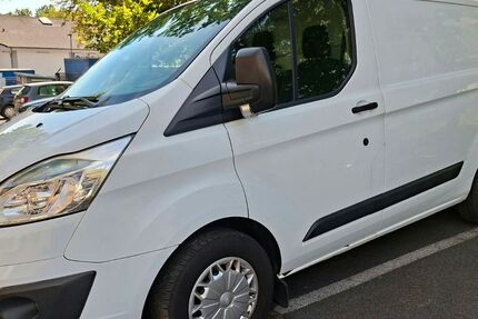 Ford Transit Custom 167.684 km 7.800 &euro; Gelsenkirchen 45883